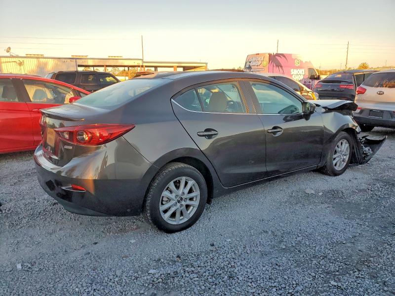 Фото 3 - MAZDA 3