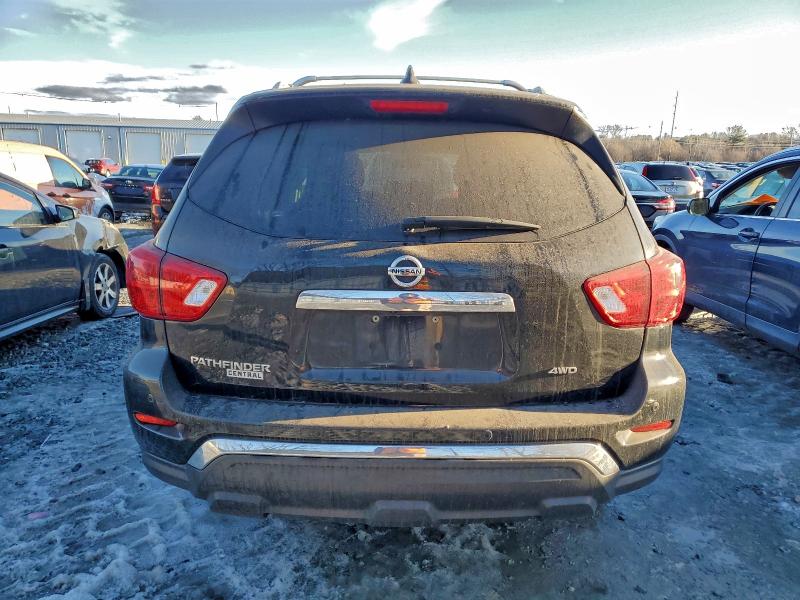 Фото 6 - NISSAN PATHFINDER