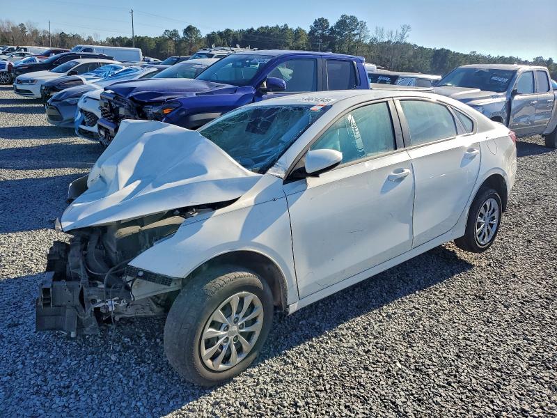 Фото 1 - KIA FORTE