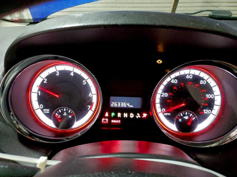 Фото 9 - DODGE CARAVAN