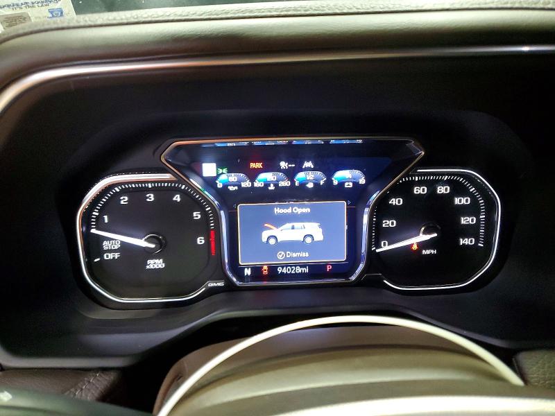 Фото 9 - GMC YUKON