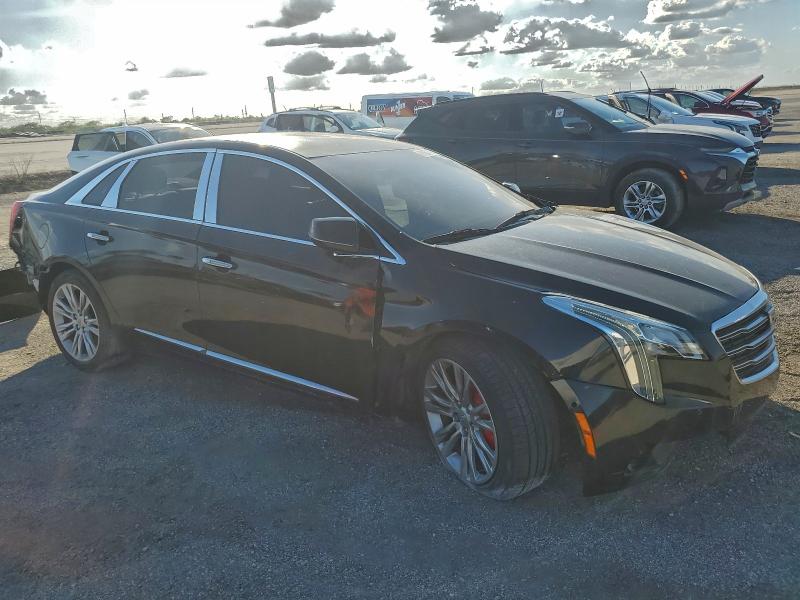 Фото 4 - CADILLAC XTS