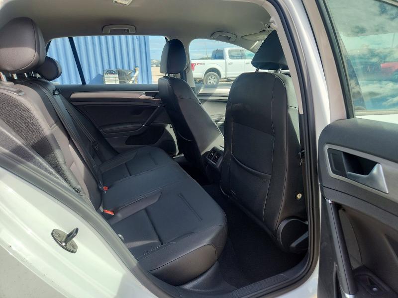 Фото 10 - VOLKSWAGEN GOLF