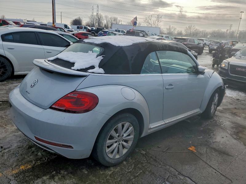 Фото 3 - VOLKSWAGEN BEETLE