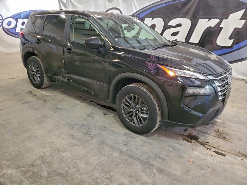 Фото 4 - NISSAN ROGUE