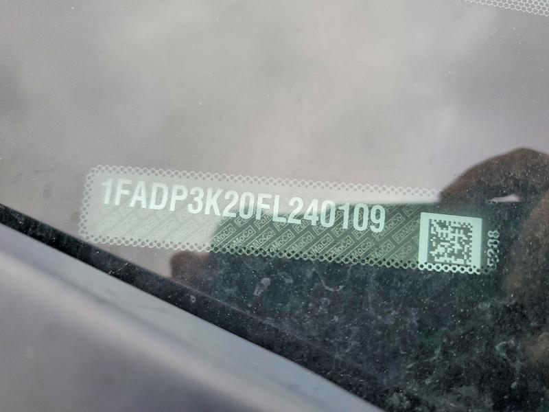 Фото 12 - FORD FOCUS