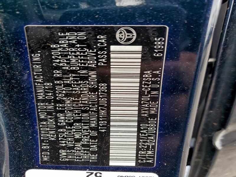 Фото 13 - TOYOTA CAMRY