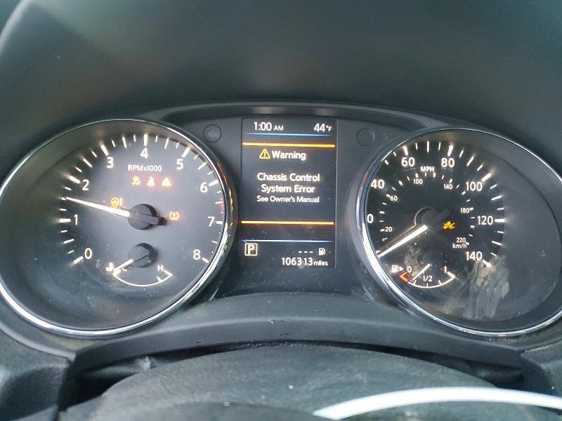 Фото 9 - NISSAN ROGUE