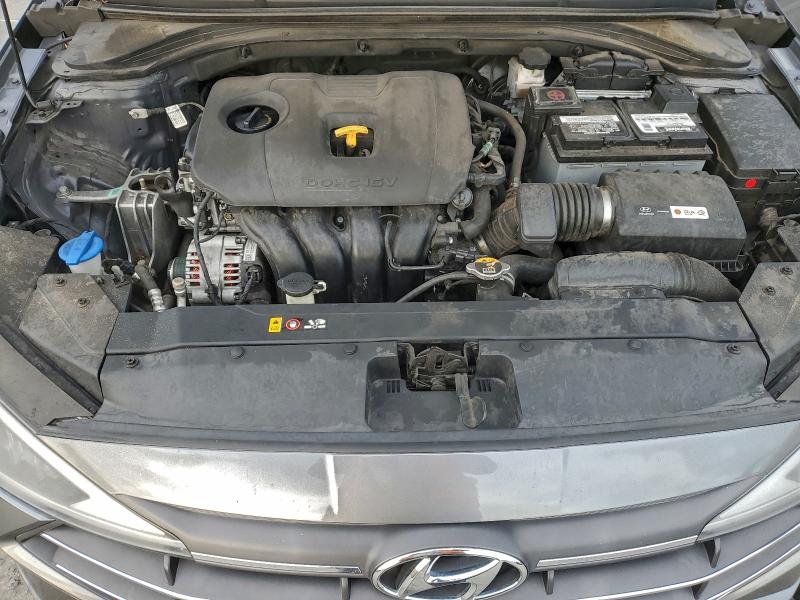 Фото 11 - HYUNDAI ELANTRA