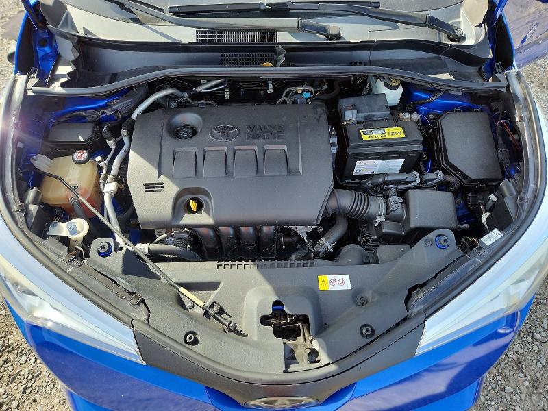 Фото 10 - TOYOTA C-HR