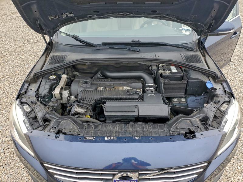 Фото 11 - VOLVO S60