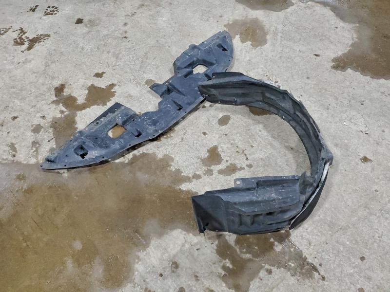 Фото 13 - MITSUBISHI OUTLANDER