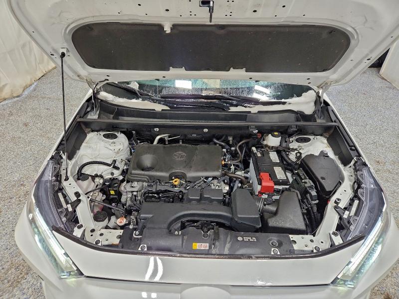 Фото 12 - TOYOTA RAV4