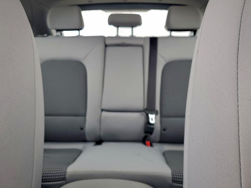 Фото 10 - HYUNDAI KONA