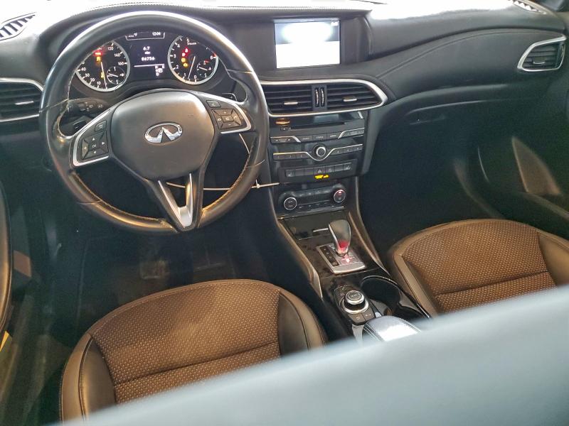 Фото 8 - INFINITI QX30