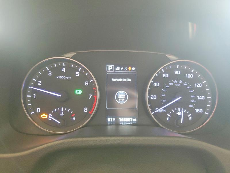 Фото 9 - HYUNDAI ELANTRA