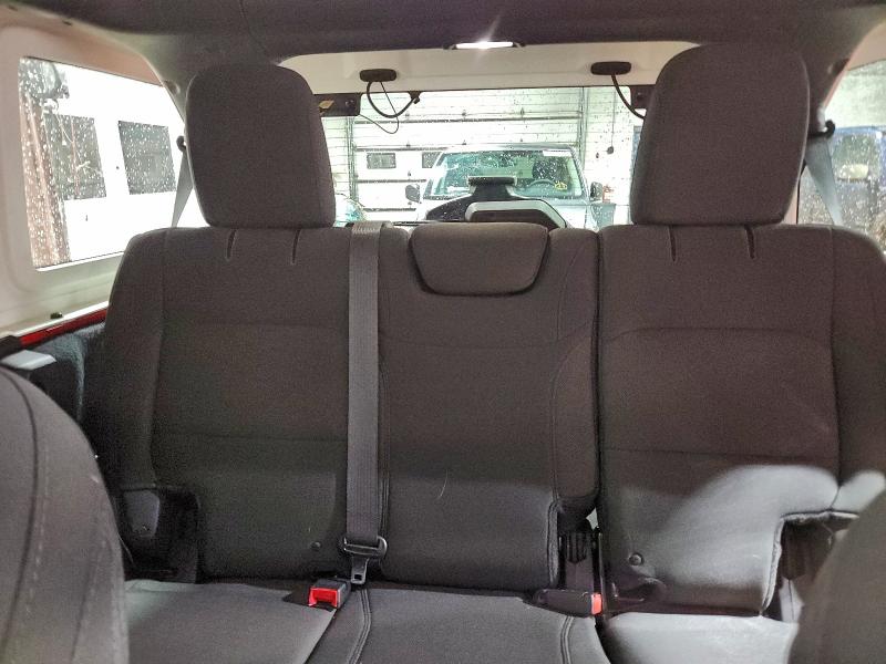 Фото 10 - JEEP WRANGLER