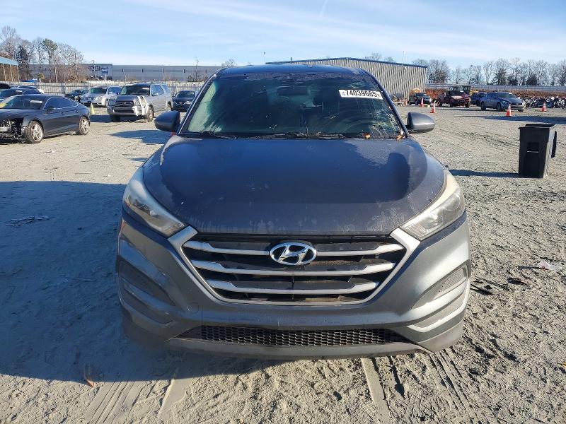Фото 5 - HYUNDAI TUCSON