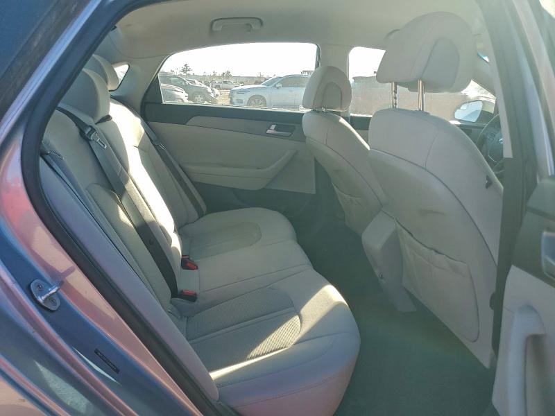 Фото 10 - HYUNDAI SONATA