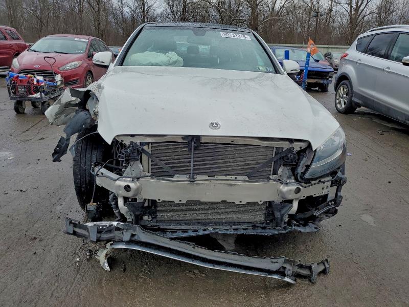 Фото 5 - MERCEDES-BENZ C-CLASS