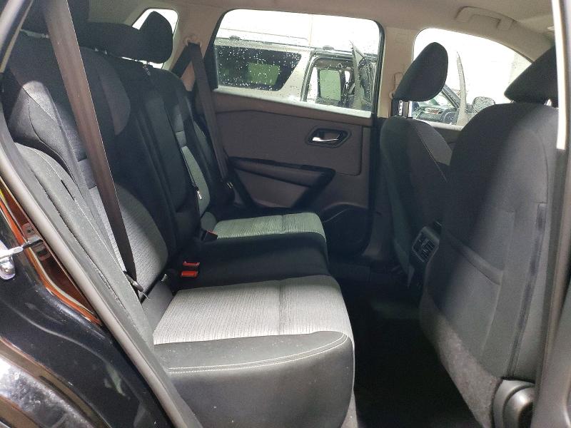 Фото 11 - NISSAN ROGUE