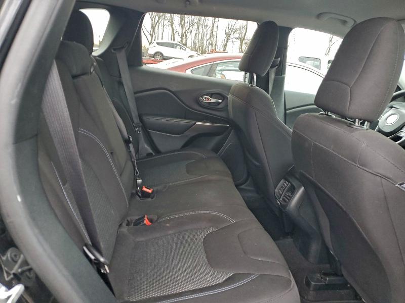 Фото 11 - JEEP GRAND CHER