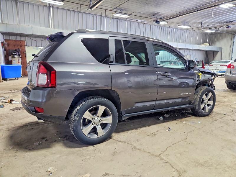 Фото 3 - JEEP COMPASS