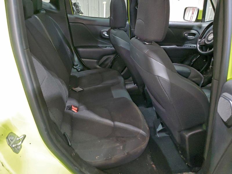 Фото 10 - JEEP RENEGADE