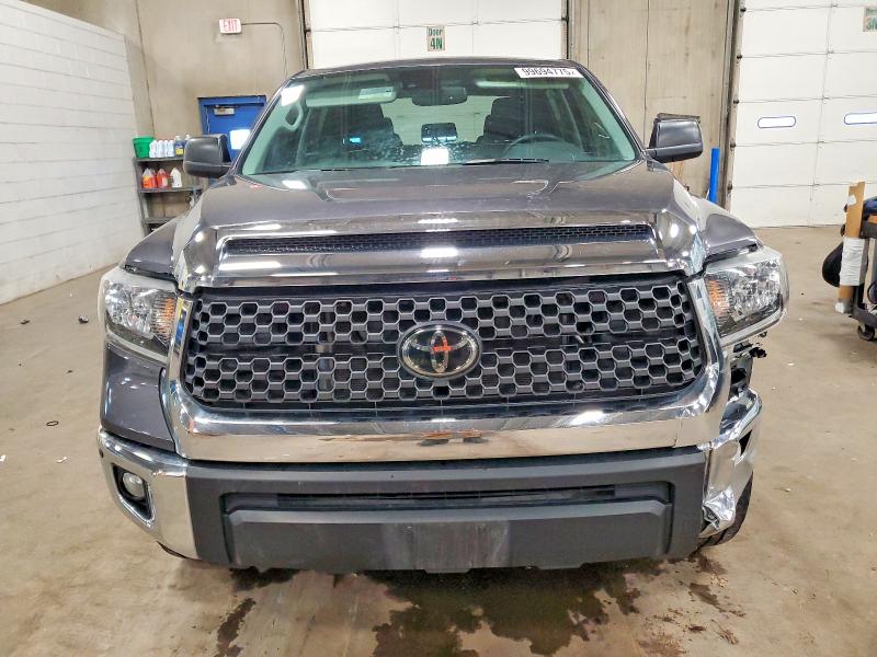 Фото 5 - TOYOTA TUNDRA