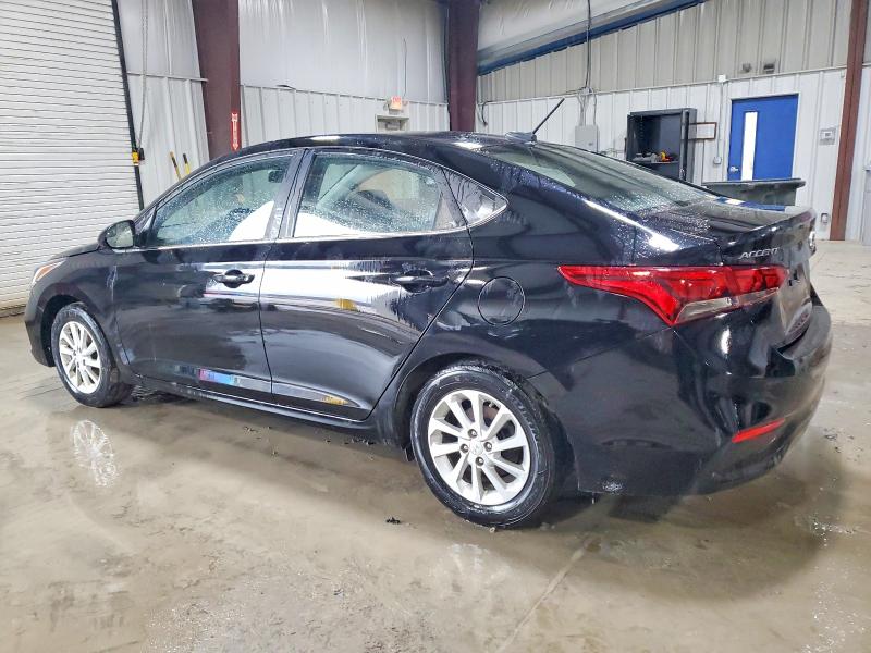 Фото 2 - HYUNDAI ACCENT