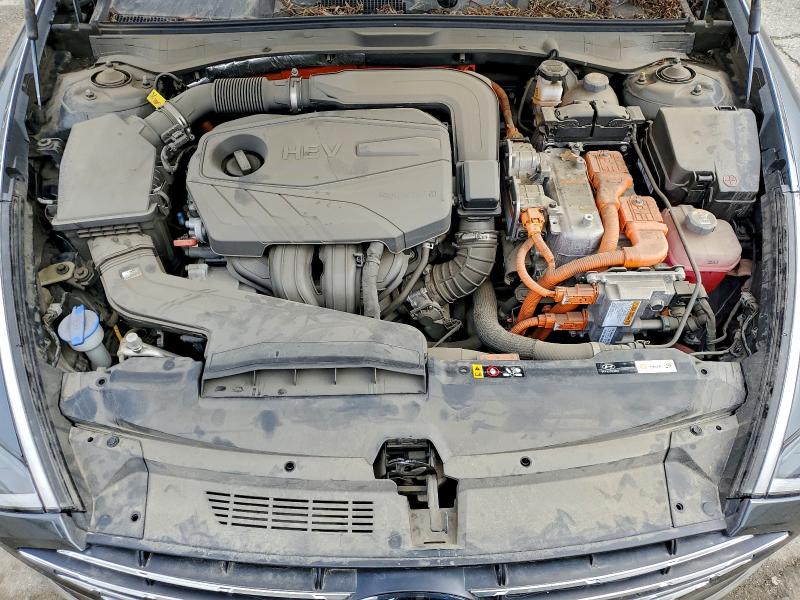 Фото 11 - HYUNDAI SONATA