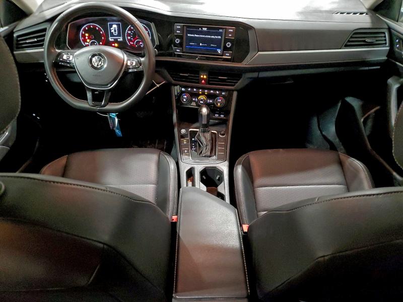 Фото 8 - VOLKSWAGEN JETTA