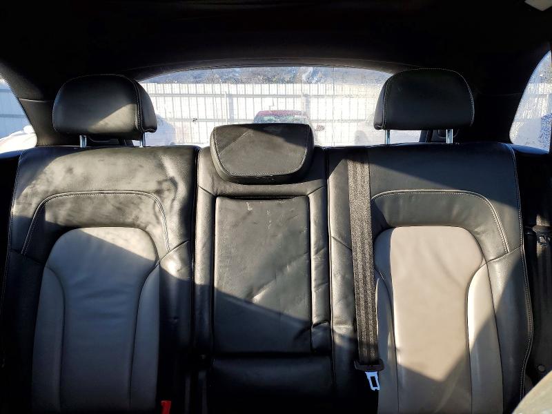 Фото 10 - AUDI Q5