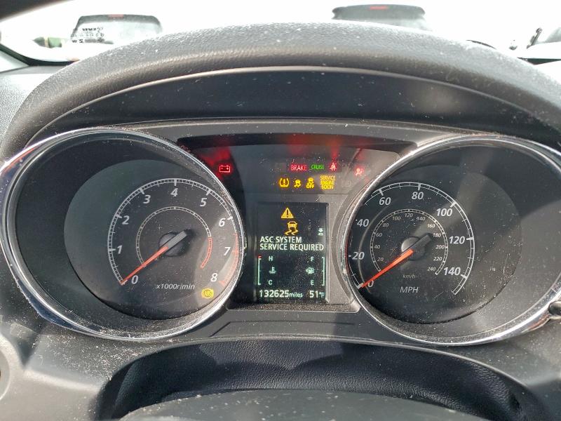 Фото 9 - MITSUBISHI OUTLANDER