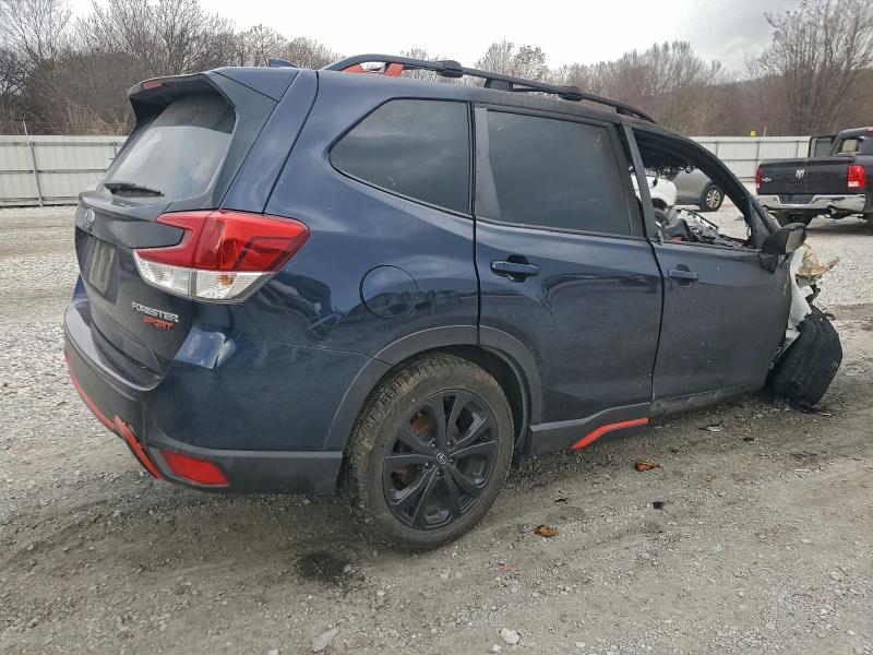 Фото 3 - SUBARU FORESTER