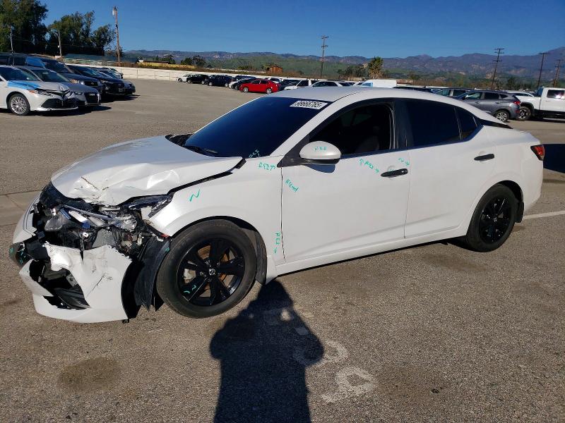 Фото 1 - NISSAN SENTRA