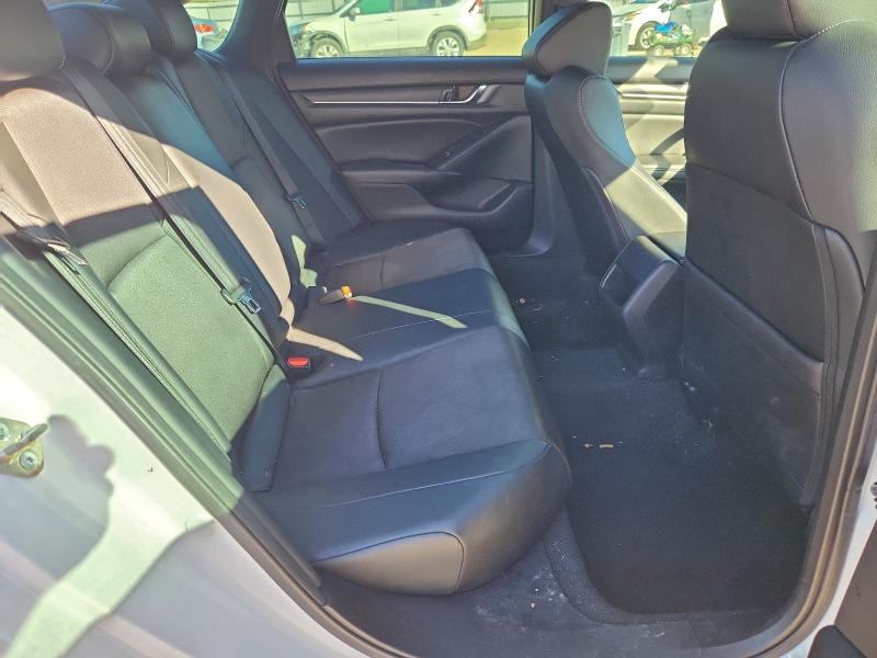 Фото 10 - HONDA ACCORD