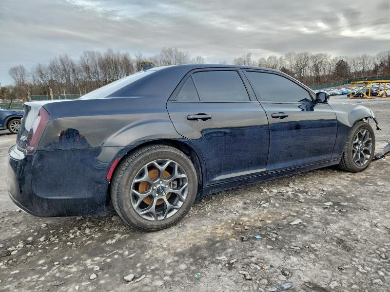 Фото 3 - CHRYSLER 300