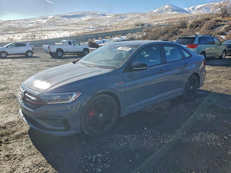 Фото 1 - VOLKSWAGEN JETTA