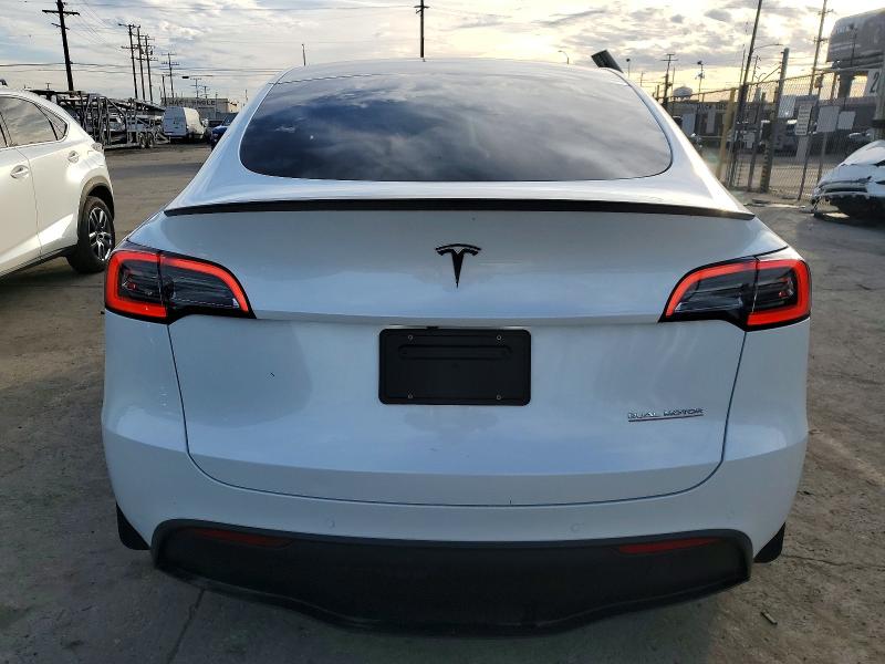 Фото 6 - TESLA MODEL Y