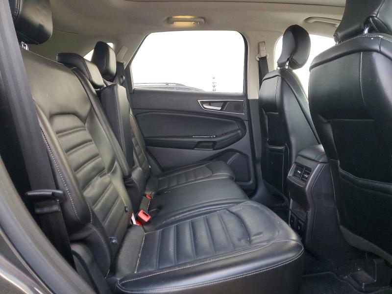 Фото 11 - FORD EDGE