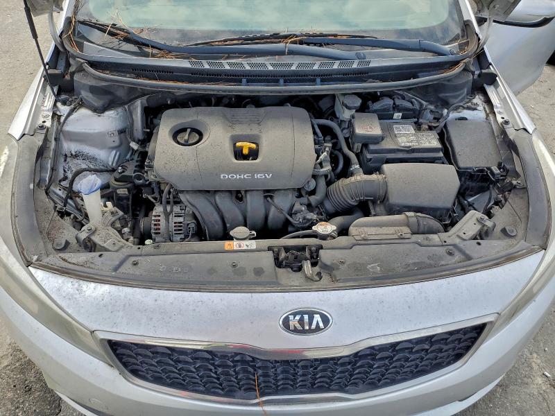 Фото 11 - KIA FORTE