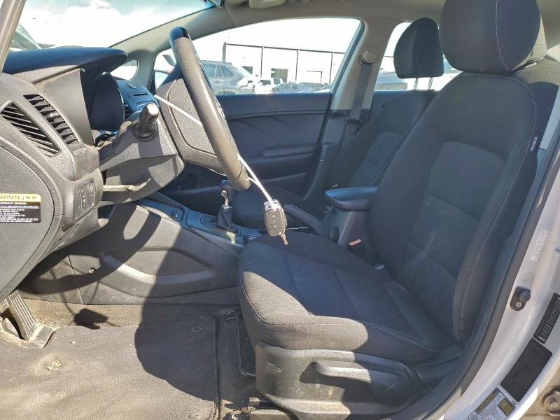 Фото 7 - KIA FORTE