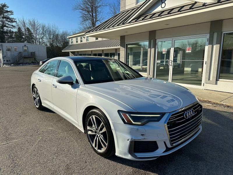 Фото 1 - AUDI A6