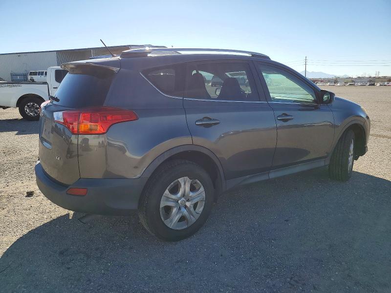 Фото 3 - TOYOTA RAV4