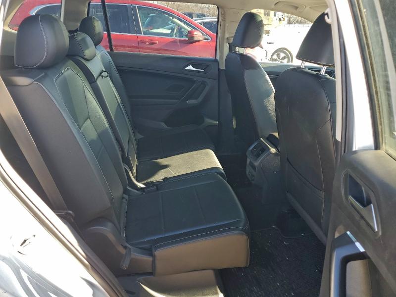 Фото 11 - VOLKSWAGEN TIGUAN