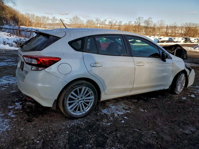 Фото 3 - SUBARU IMPREZA