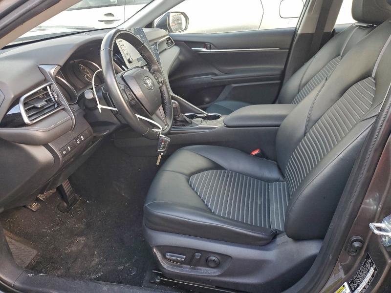 Фото 7 - TOYOTA CAMRY