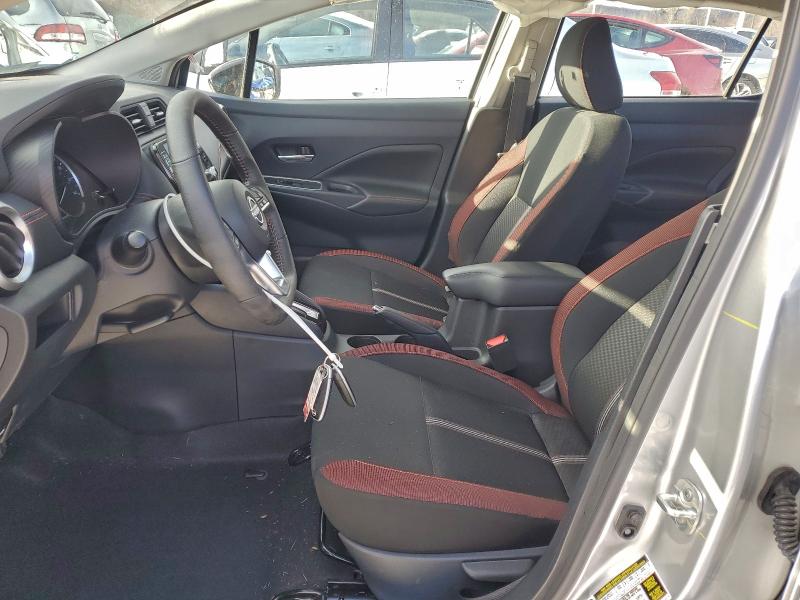 Фото 7 - NISSAN VERSA