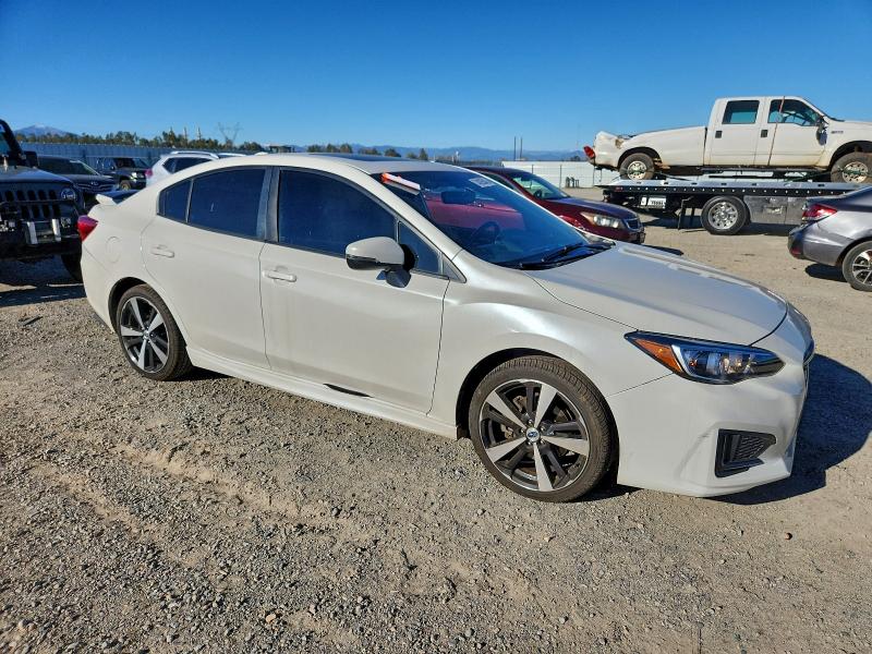 Фото 4 - SUBARU IMPREZA